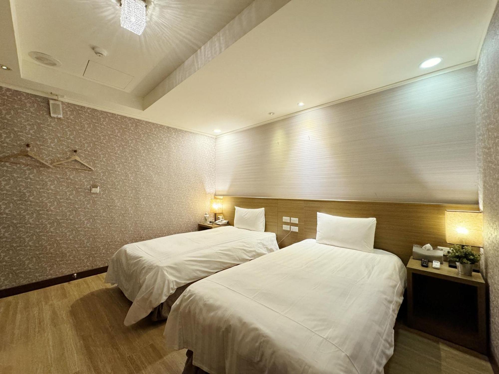 Finders Hotel Hualien Wen Hua Quarto foto